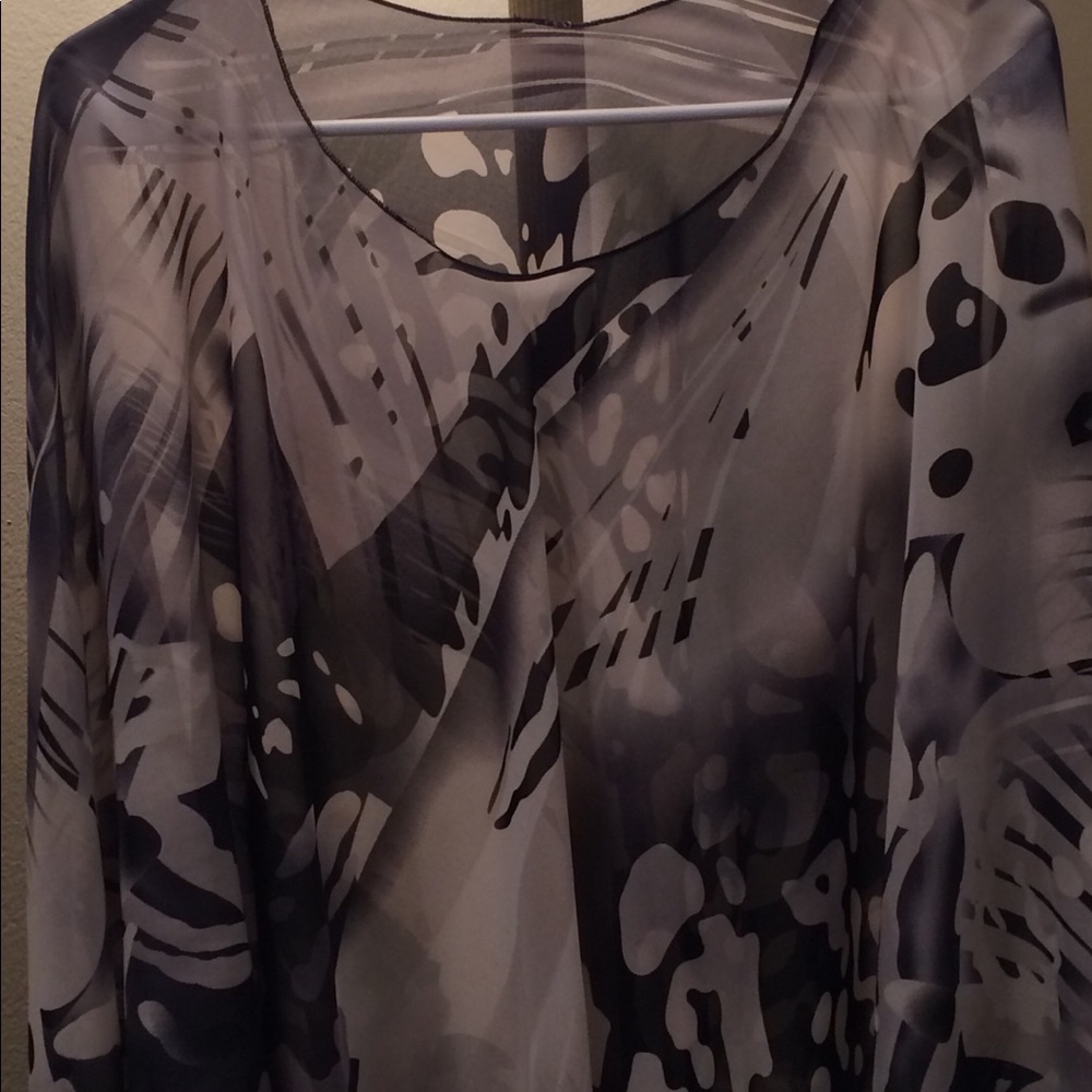 ✳️ Black and White Sheer Blouse